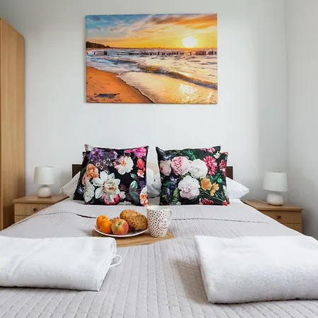Marynarzy Okretow Pogranicza By Renters Apartmán *